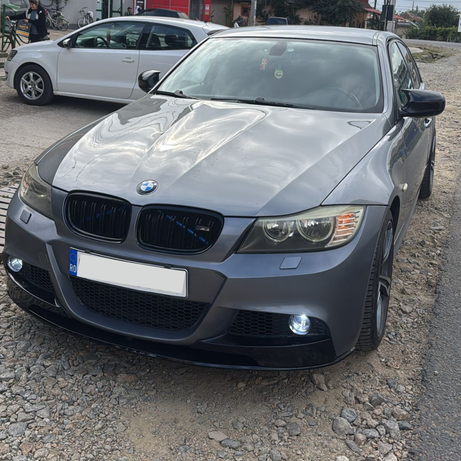 Pachet Tuning Exterior compatibil cu BMW Seria 3 e90(2009-2012) Facelift V4