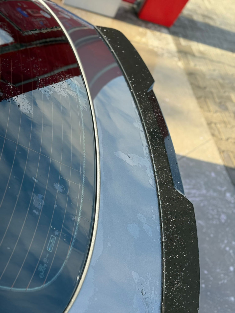 Eleron portbagaj M4 style compatibil cu Audi A5 B8 (2007-2016) negru lucios