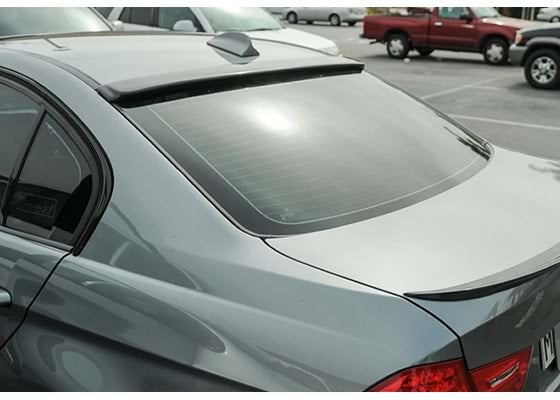 Eleron luneta compatibil cu Bmw Seria 3 E90(2004-2011) negru lucios