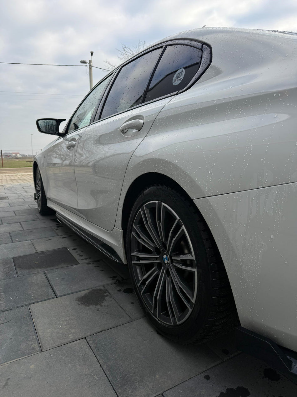 Prelungire praguri M-Tech compatibile cu BMW seria 3 G20 G21(2018-2023) negru lucios