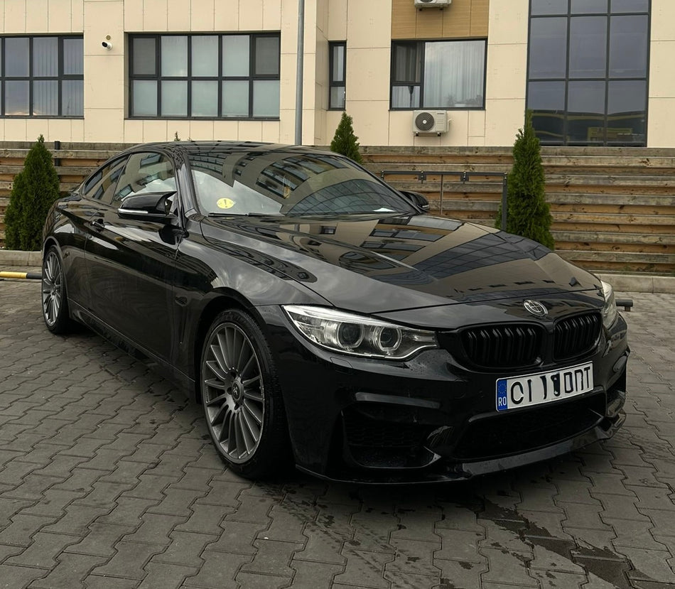 Lip prelungire bara fata M4 compatibil cu BMW Seria 4 F32 F33 F36(2014-2020) negru lucios