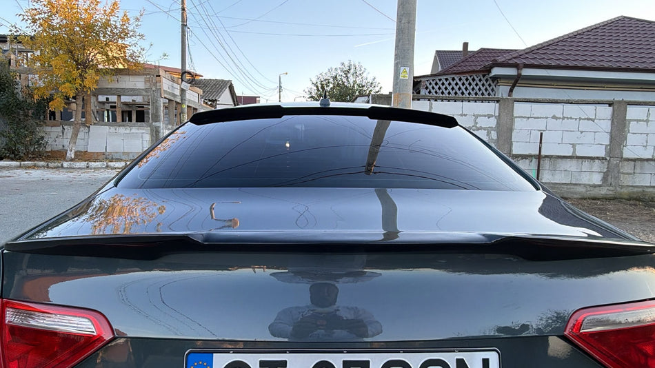 Eleron luneta M4 style compatibil cu Audi A5 B8 Coupe (2007-2016) negru lucios