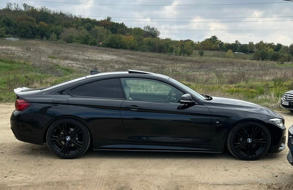 Prelungire praguri M-Tech BMW seria 4 F32 F33 F36(2014-2020) negru lucios