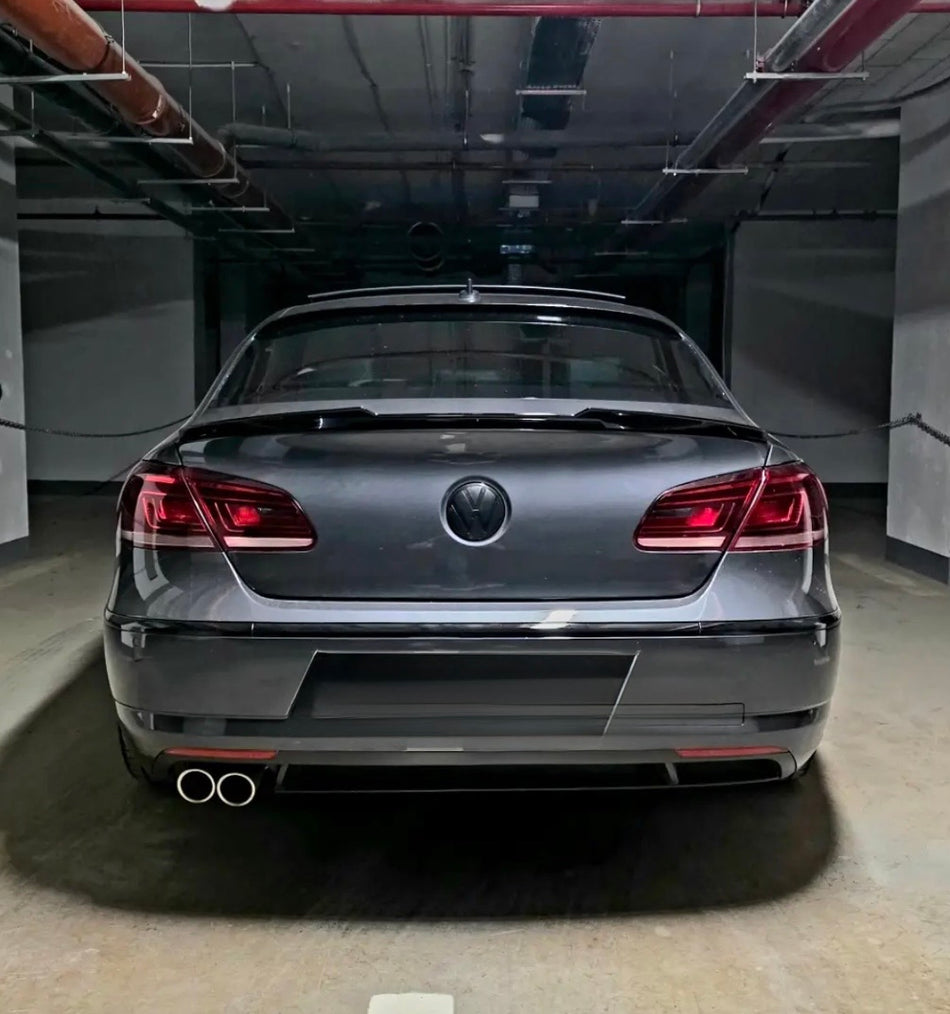 Eleron portbagaj M4 design compatibil cu VW Passat CC(2008-2017) negru lucios