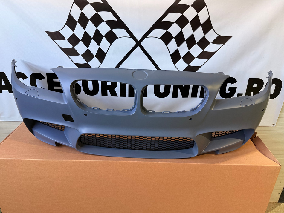 Bata fata M5 look compatibila cu BMW Seria 5 F10/F11(2010-2017)