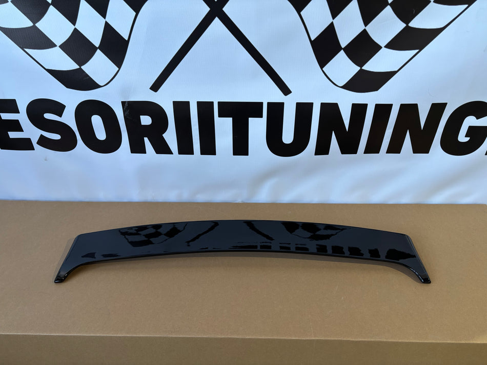 Eleron luneta compatibil cu BMW seria 5 e61 combi(2003-2010) negru lucios