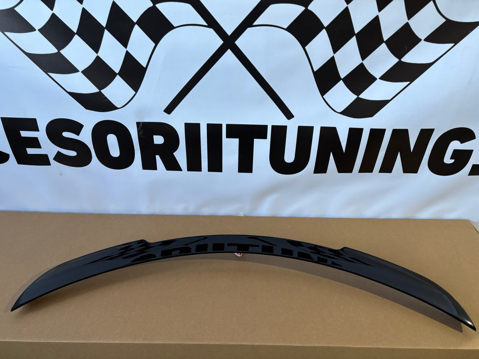 Eleron portbagaj M4 style compatibil cu MERCEDES-Benz C-Class W205 Coupe(2014-2018) negru lucios