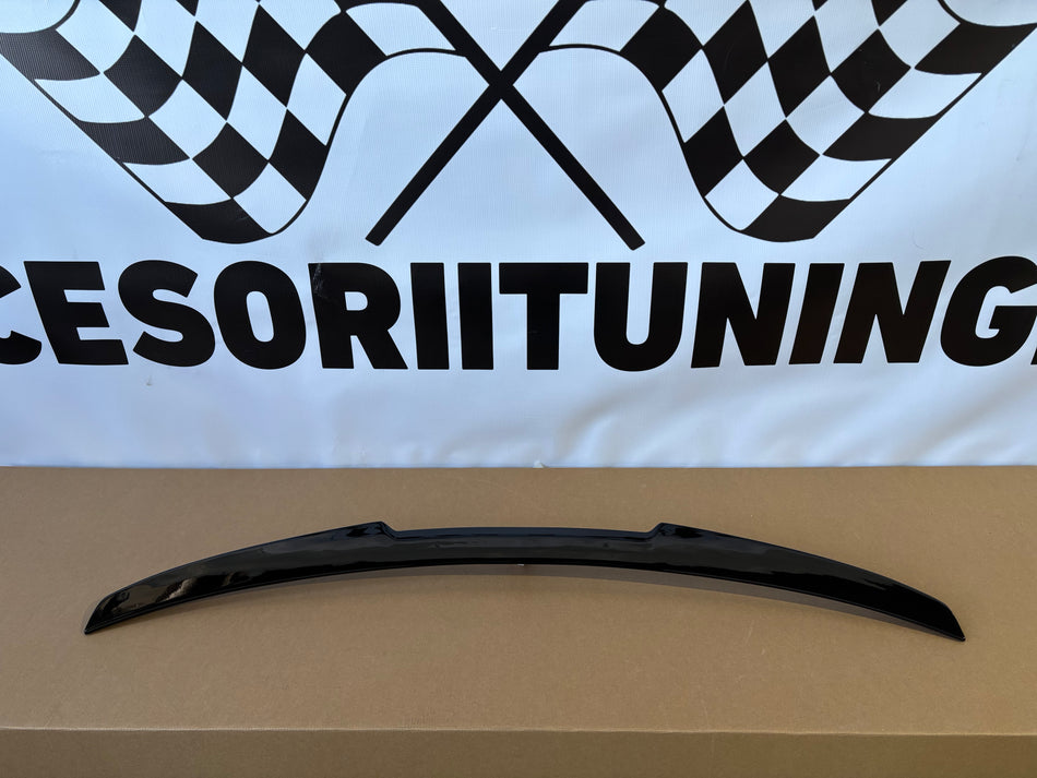 Eleron portbagaj M4 compatibil cu BMW seria 3 E92 coupe(2005-2013) negru lucios