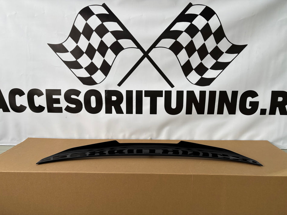 Eleron portbagaj M4 PSM compatibil cu BMW seria 5 G30 sedan 2017-up negru lucios