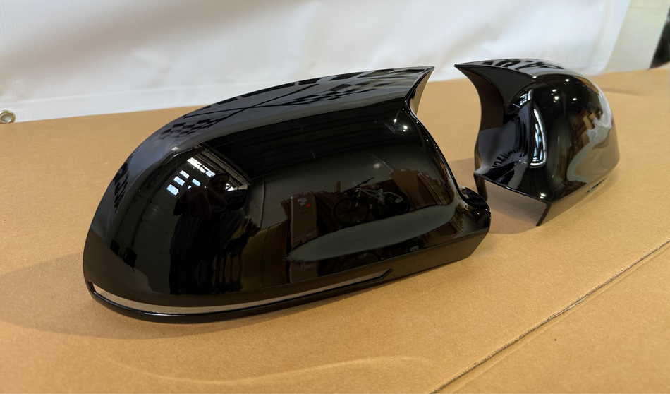 Capace oglinda Batman Style compatibile cu Audi A4 B8 2008-2012 Negru lucios