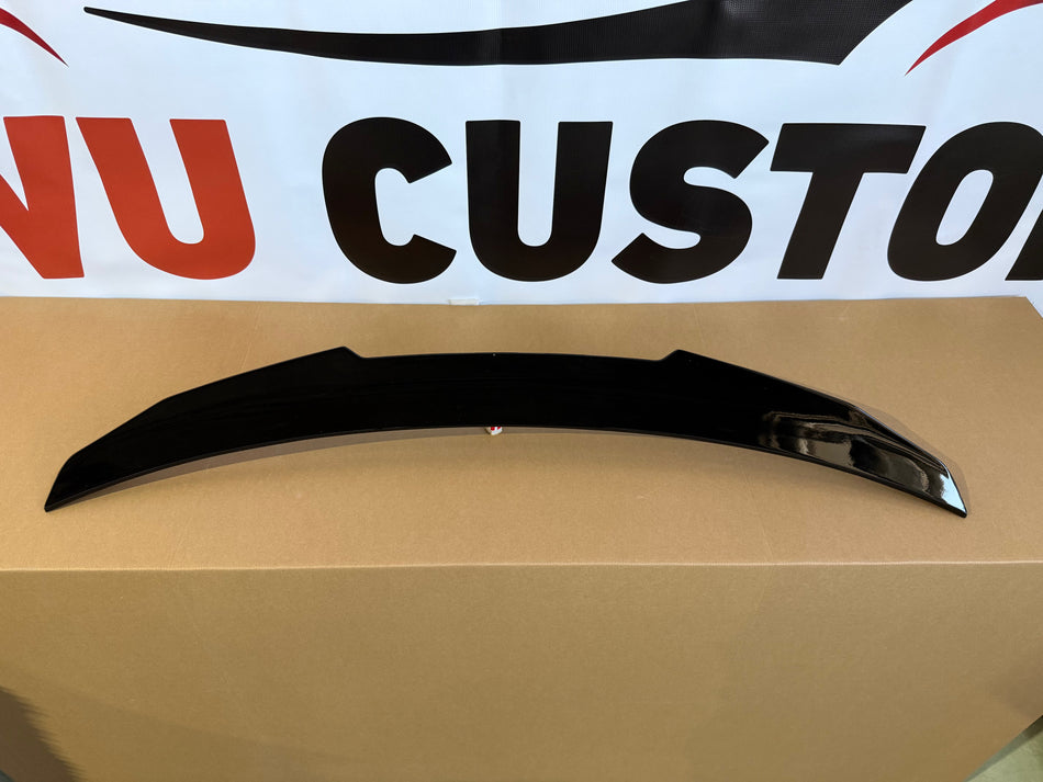 Eleron portbagaj M4 PSM Style compatibil cu BMW Seria 4 G22 Coupe 2021+ negru lucios