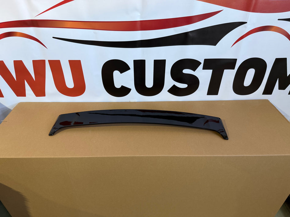 Eleron luneta compatibil cu BMW seria 5 e61 combi(2003-2010) negru lucios