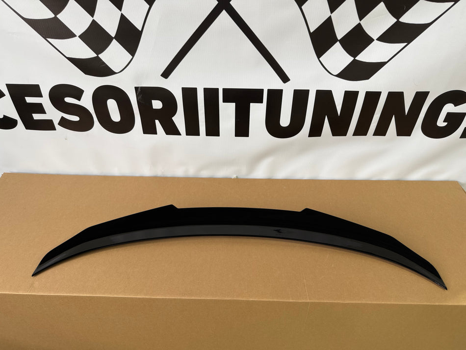 Eleron portbagaj M4 PSM compatibil cu BMW Seria 3 E90(2004-2011) negru lucios