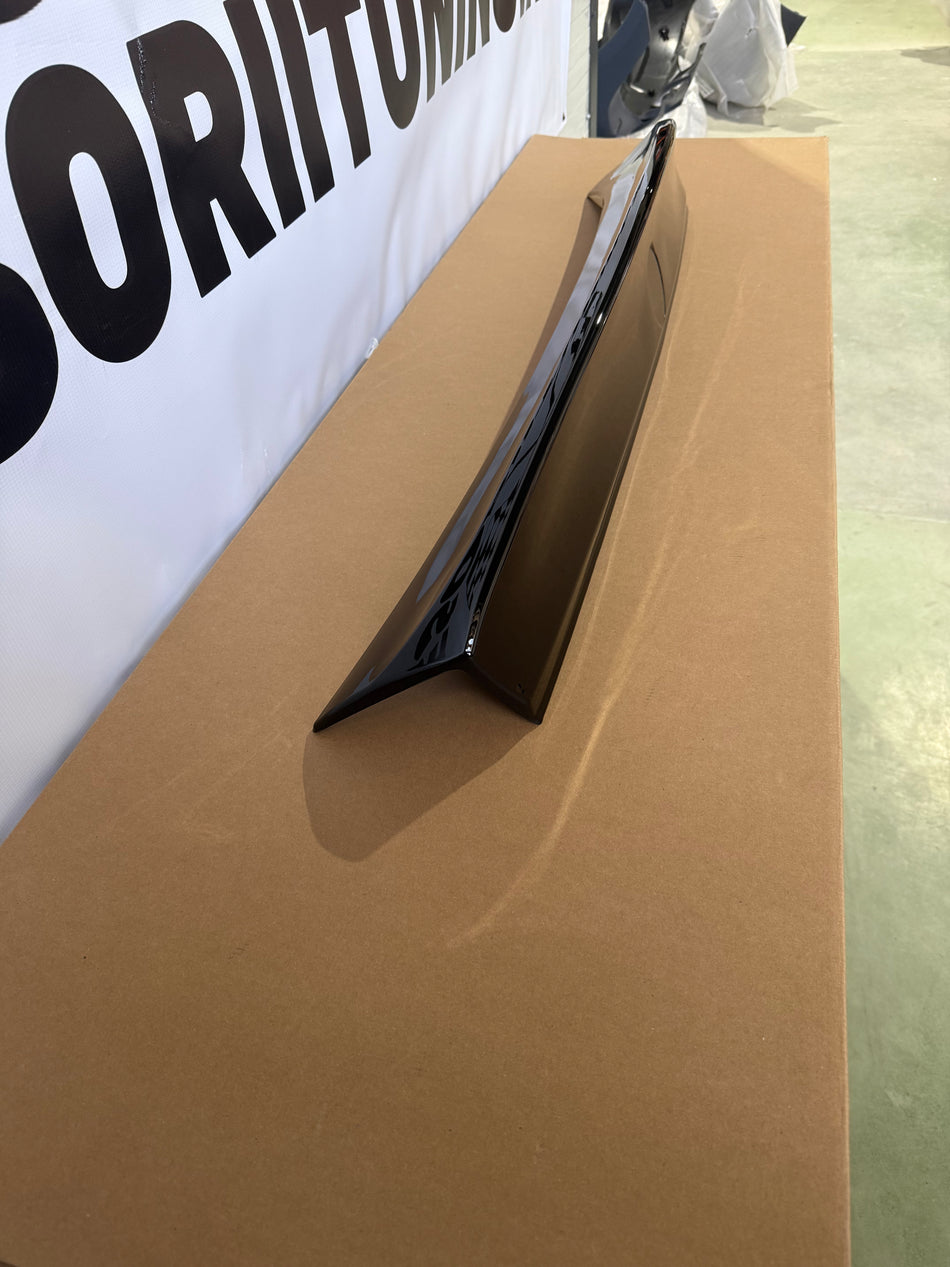 Eleron portbagaj CSL style compatibil cu BMW e46(1998-2005) sedan negru lucios