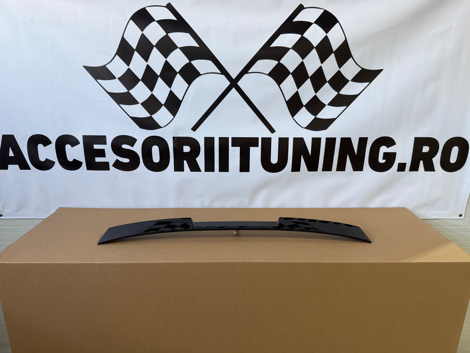 Eleron luneta M4 style compatibil cu BMW seria 5 F10 sedan(2010-2016) negru lucios