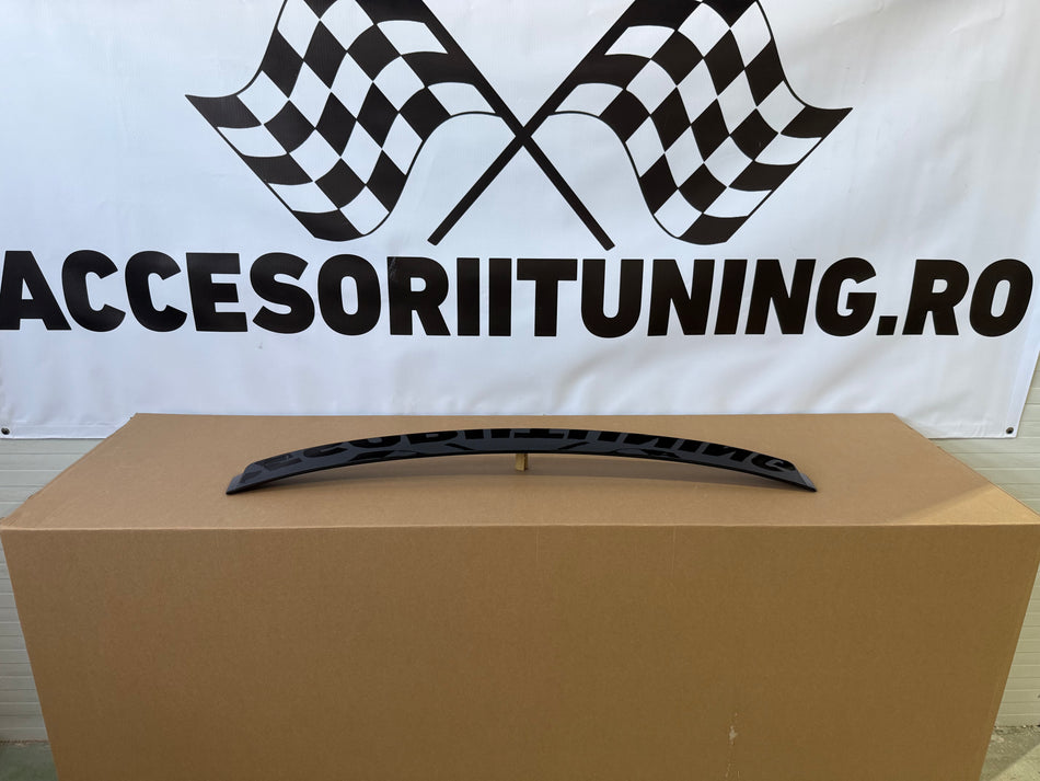 Eleron luneta compatibil cu Bmw Seria 3 E90(2004-2011) negru lucios