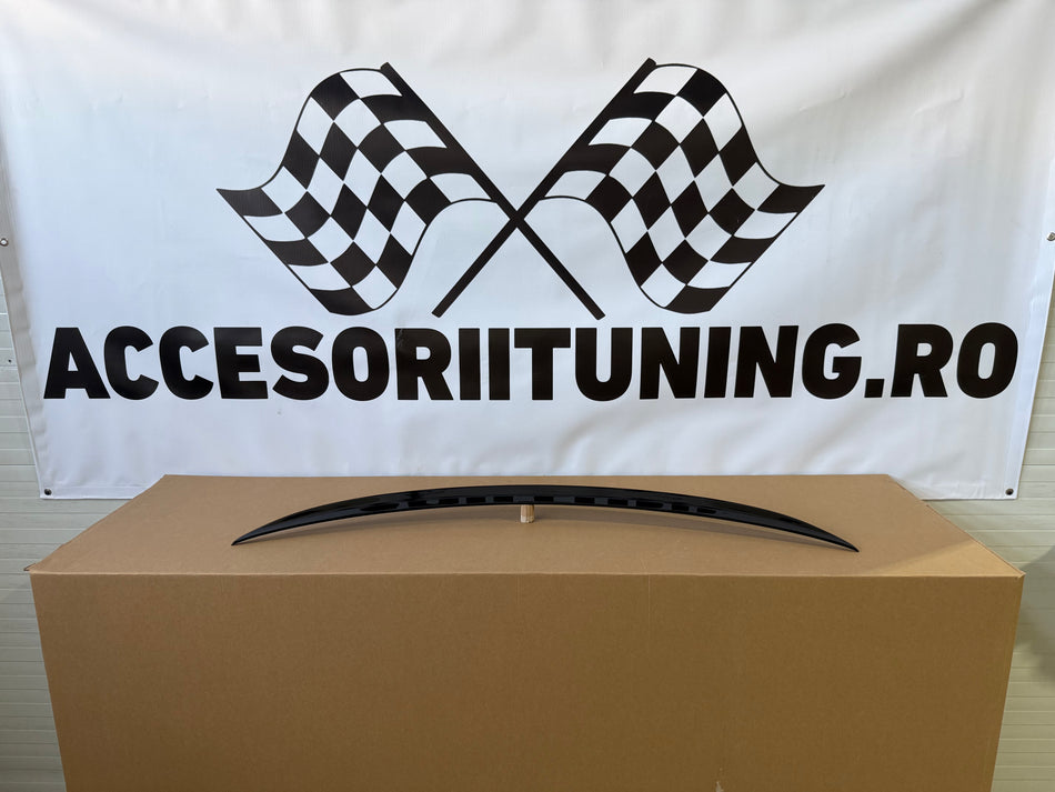 Eleron portbagaj AMG compatibil cu MERCEDES-Benz C-Class W206 2021+ negru lucios