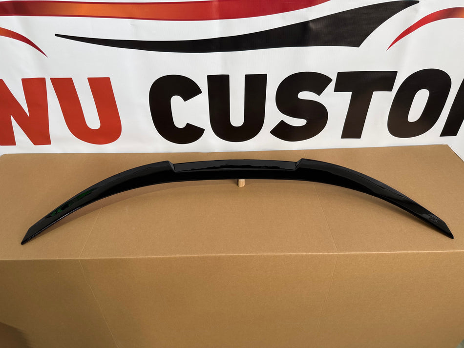 Eleron portbagaj M4 Style compatibil cu BMW Seria 8 G15 Coupe 2018+ negru lucios