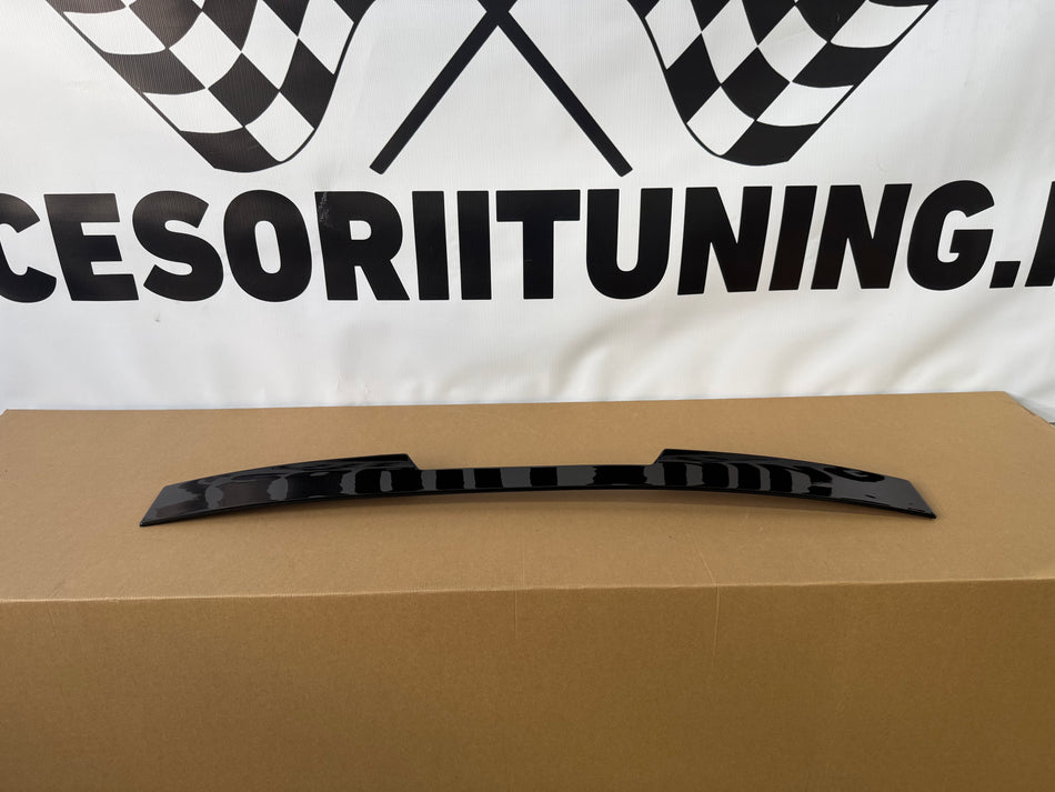 Eleron luneta M4 Style compatibil cu BMW Seria 4 F36 GranCoupe(2014-2020) negru lucios