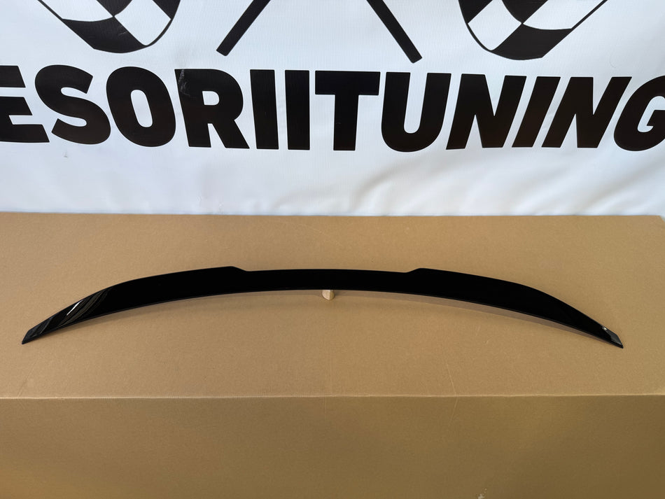 Eleron portbagaj M4 Style compatibil cu BMW Seria 4 G22 Coupe 2021+ negru lucios