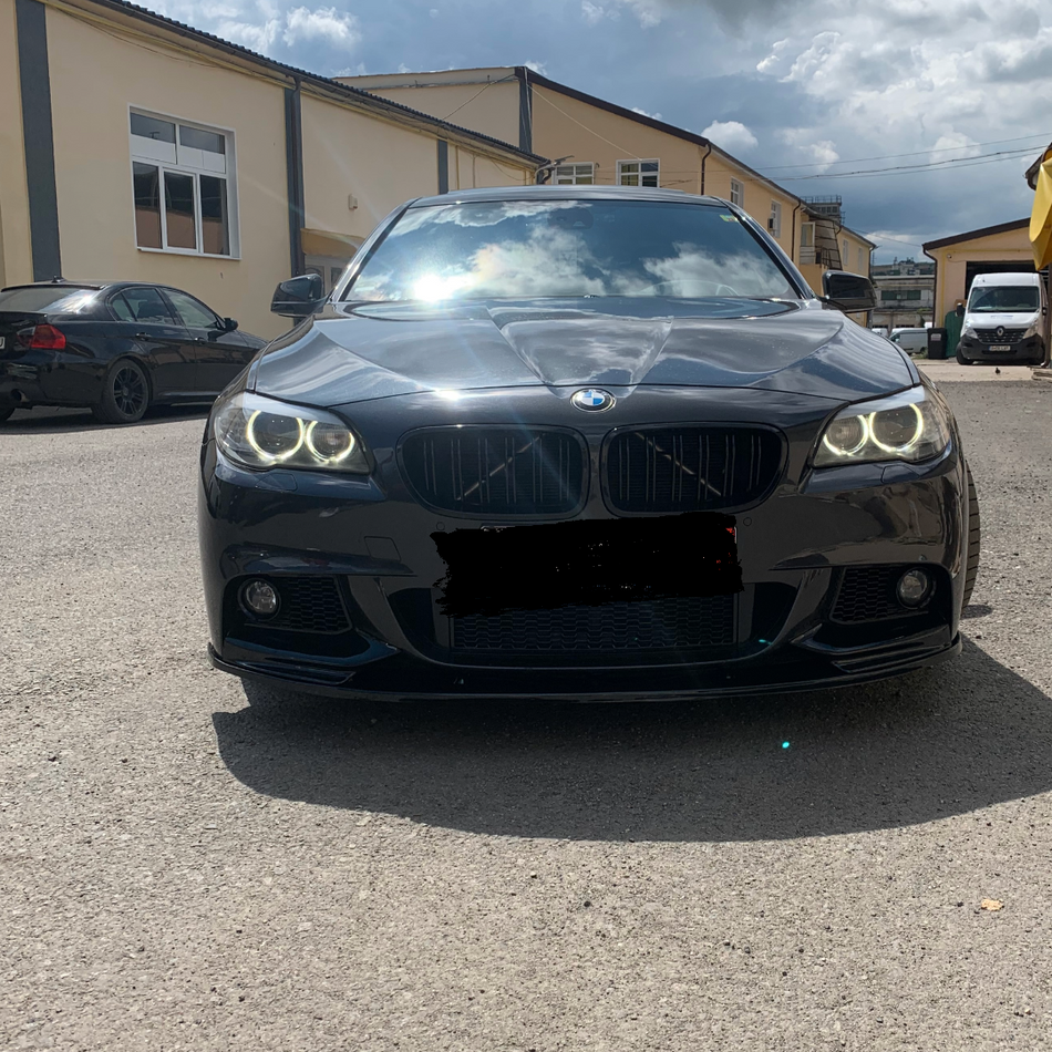 Lip prelungire bara fata M-Performance compatibil cu BMW Seria 5 F10 F11 (2011-2017) Negru Lucios