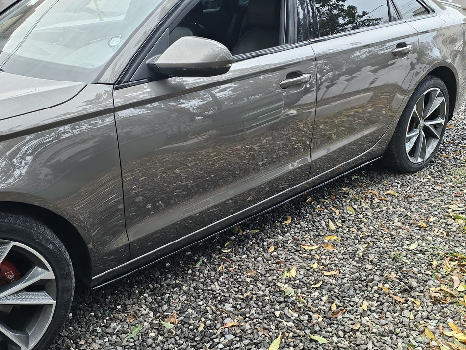 Prelungire praguri laterale compatibil Audi A6 C7 2011-2018 negru lucios