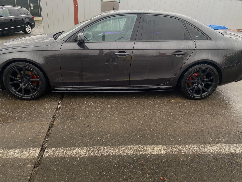 Prelungire praguri laterale compatibil Audi A4 B8 B8.5 negru lucios