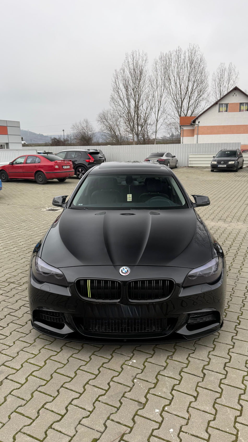 Lip prelungire bara fata M-Tech compatibil cu BMW Seria 5 F10 F11 (2011-2017) Negru Lucios