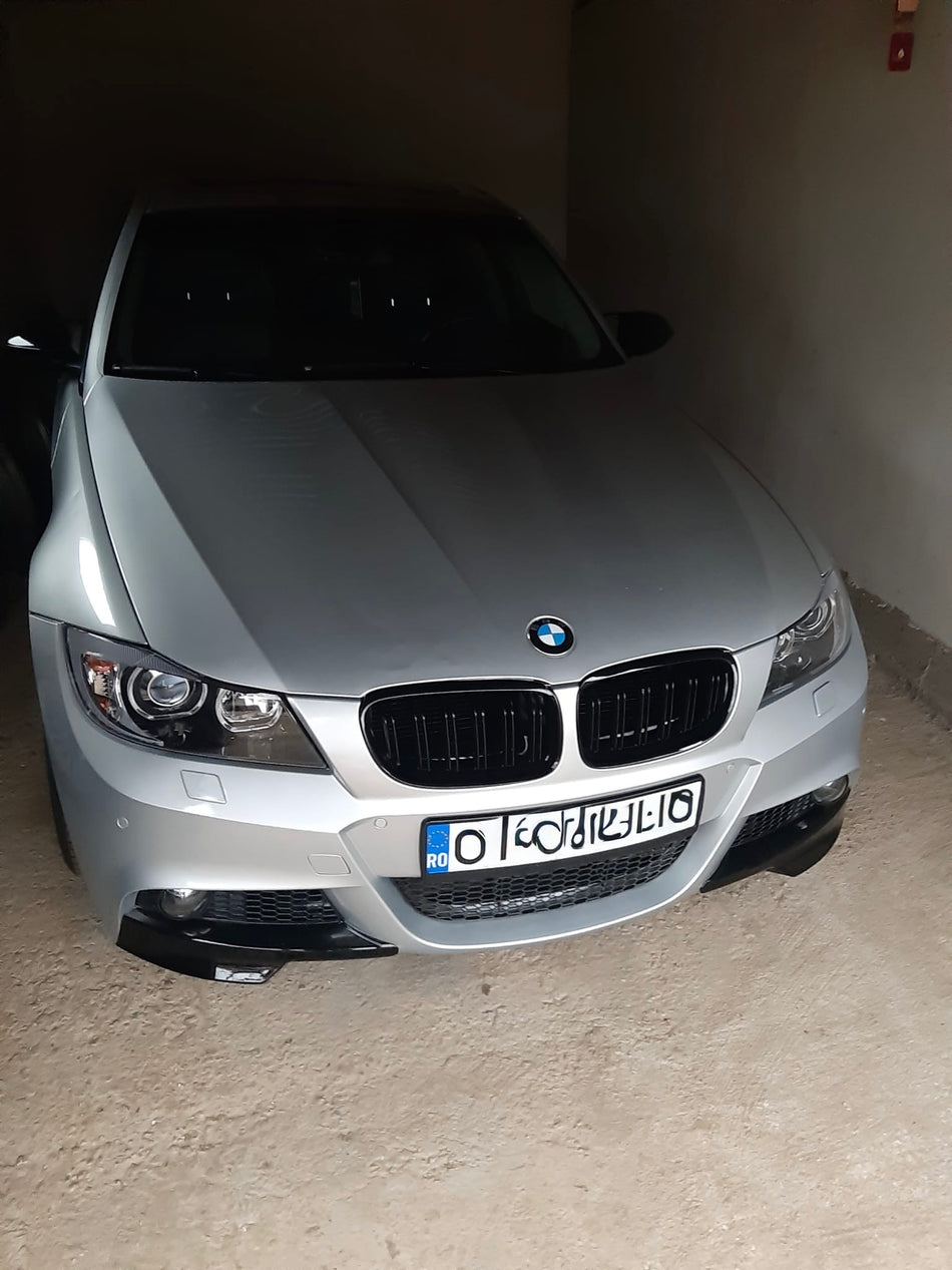 Prelungiri bara fata compatibil cu BMW Seria 3 E90 E91 Facelift (2009-2012) M-Tech Design negru lucios - accesoriituning.ro
